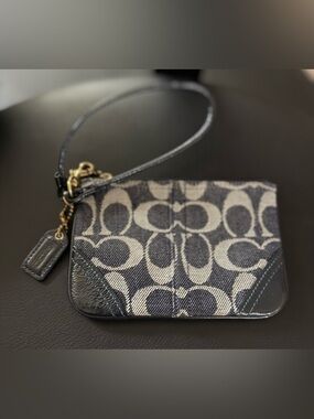 Coach Signature Jacquard Wristlet